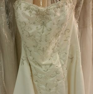 New wedding dress